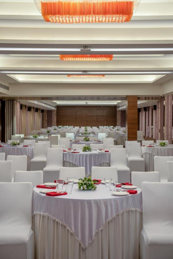 Vivanta Mangalore Oldport Road - Formerly Known As Taj Manjarun Exteriör bild