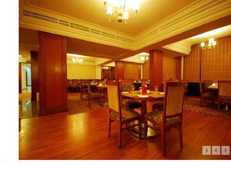 Vivanta Mangalore Oldport Road - Formerly Known As Taj Manjarun Exteriör bild